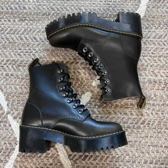 Dr. Martens Leona Dark Taupe Womens Sz 9 - Picture 1 of 5